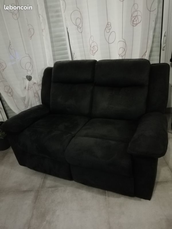 2 CANAPES 2 PLACES SUEDINE NOIR 100 Petit-Mars (44)