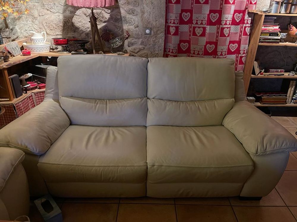 Canap�s super occasion. 2000 Saint-Jeoire (74)