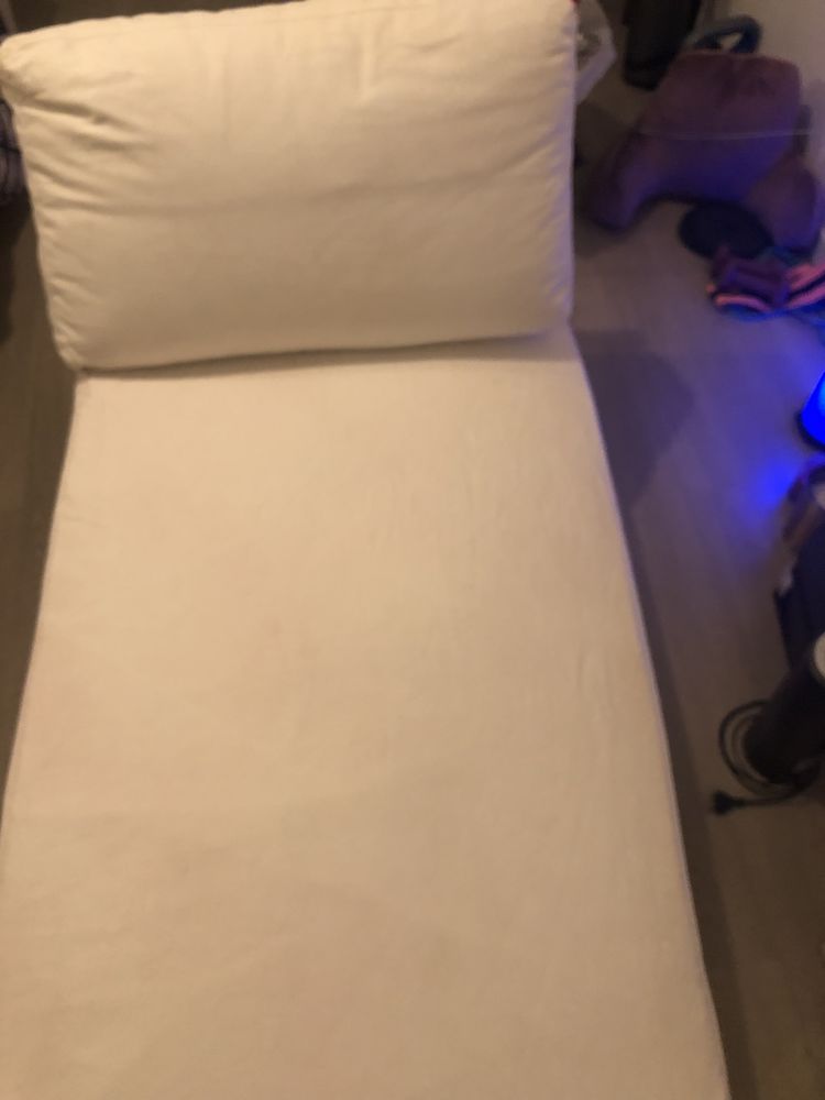 Canap�s 150 Villepinte (93)