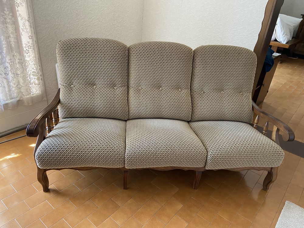 Canap�s 100 Les Lecques (83)