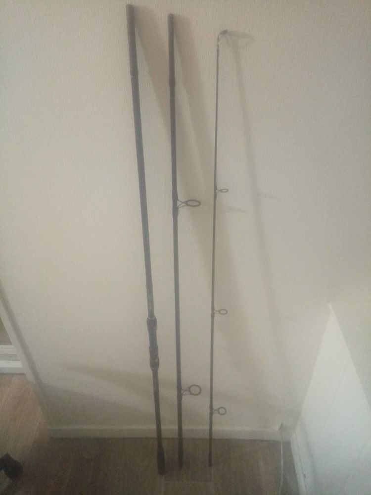 Canne carpe PROWESS Skander + Moulinet PROWESS Revenger 6010 0 Pl�neuf-Val-Andr� (22)