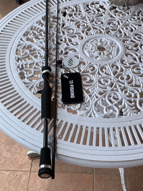  CANNE A PECHE NEUVE  OKUMA 50 Verneix (03)