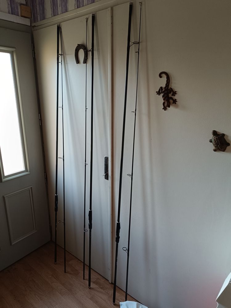 3 cannes � p�che century 300 Baug� (49)