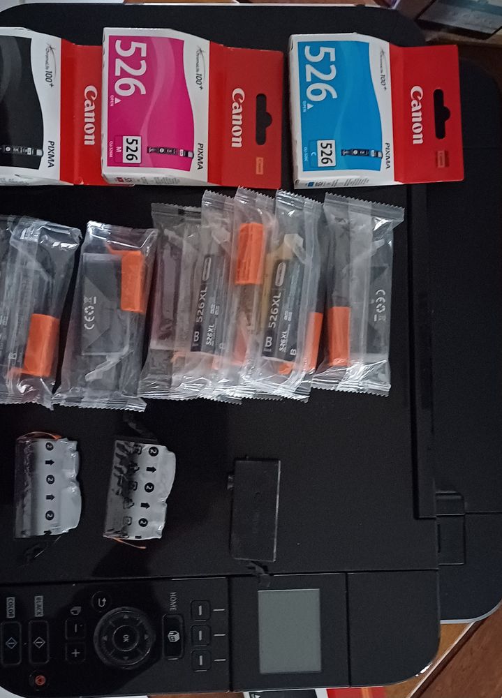 Canon pixma MG5150 � r�parer  + 12 cartouches8 20 Saint-Nizier-du-Moucherotte (38)