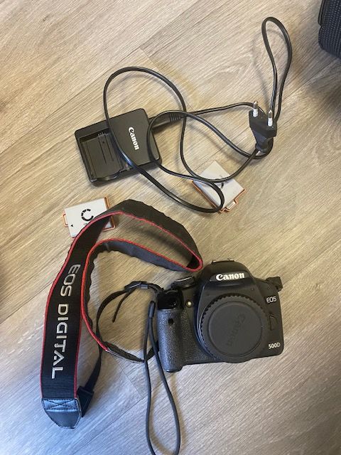 CANON EOS 500 D et zoom EFS 18-135 IS STM 170 Rennes (35)