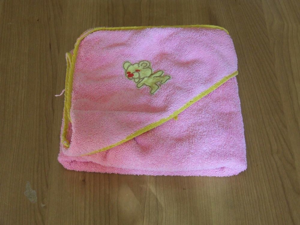 Cape de bain ourson, Rose 2 Bagnolet (93)