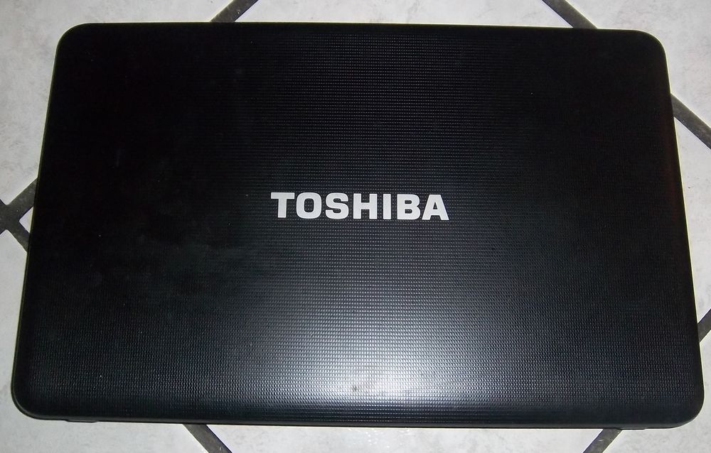Capot ecran toshiba C850D-11C 10 Colombier-Fontaine (25)