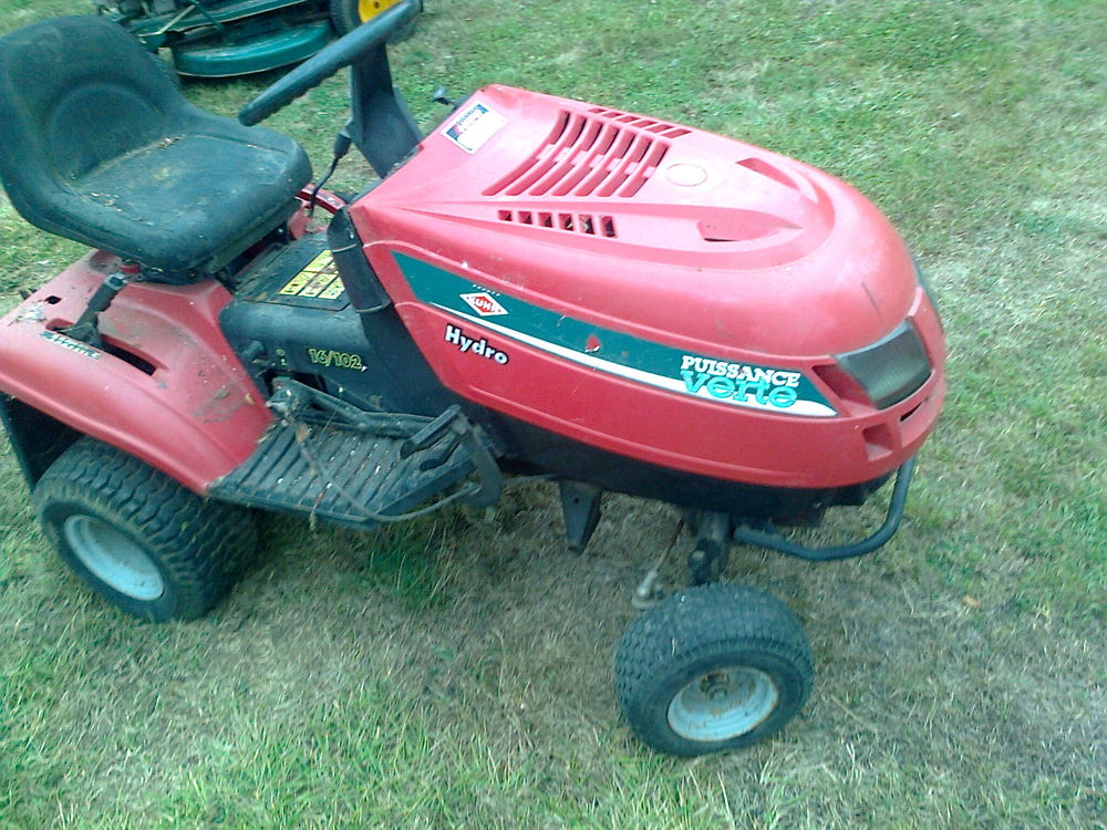 capot tracteur tondeuse 35 Cernoy (60)