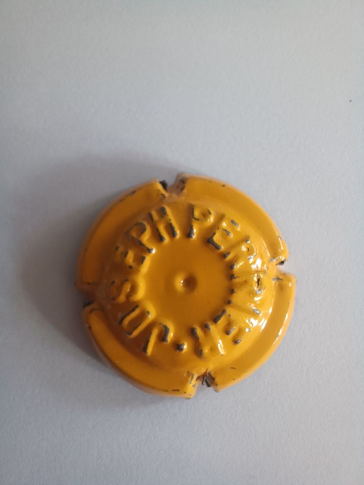 Capsule de champagne Joseph perrier 60 Rethel (08)