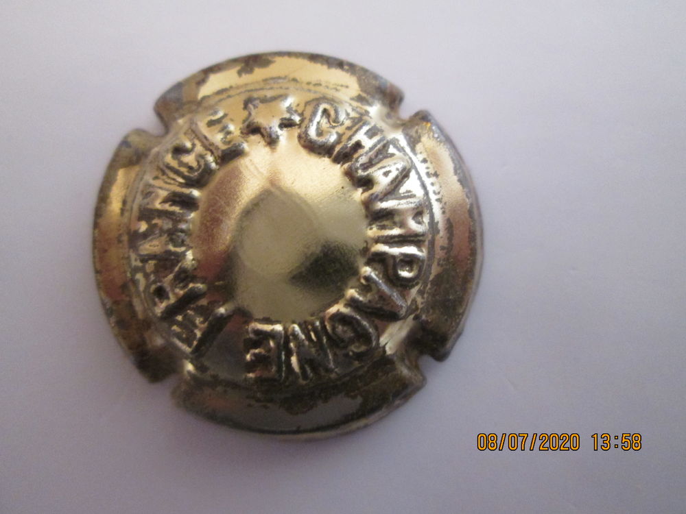 capsule de champagne 5 �pernay (51)