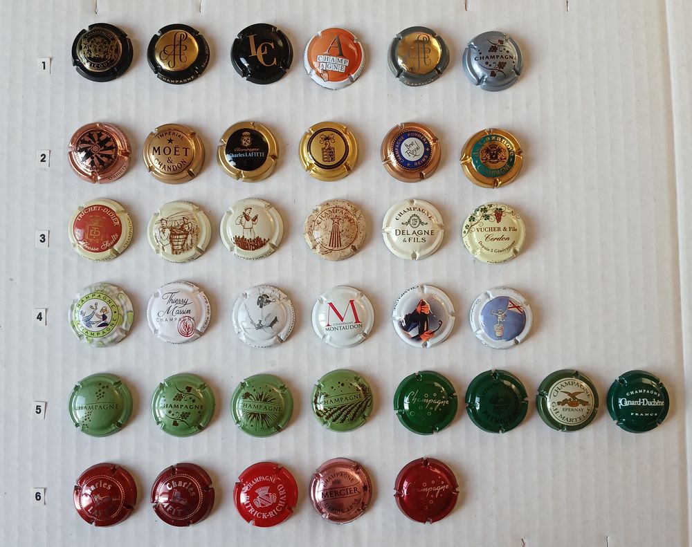 CAPSULES DE CHAMPAGNE EN LOT OU A L'UNITE 11 Nevers (58)