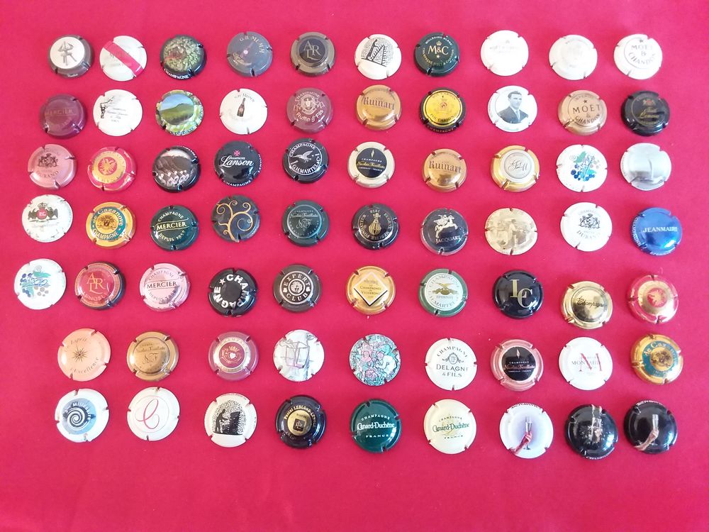 lot capsules de champagne 28 Digoin (71)