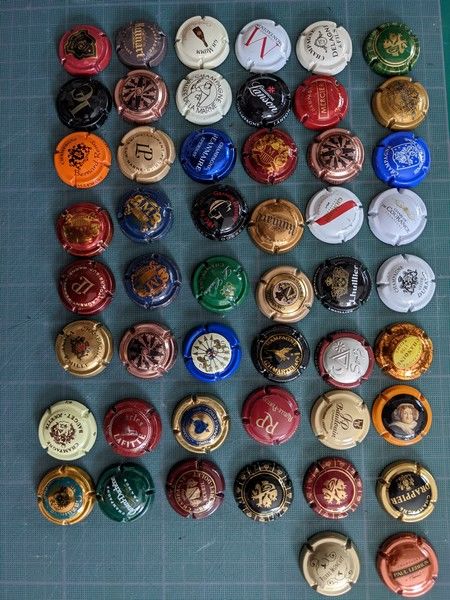 capsules champagne 1 1 Pradines (42)