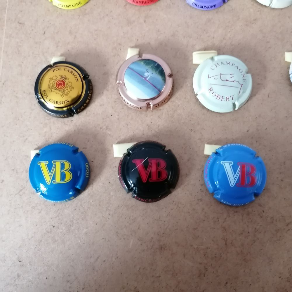 Capsules de champagne 1 Pont-Sainte-Marie (10)