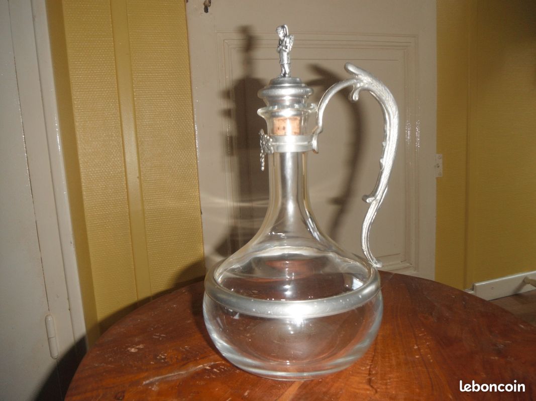 Carafe � vin cristal Jean Goard�re. Etain. Etat Neuf 30 M�con (71)