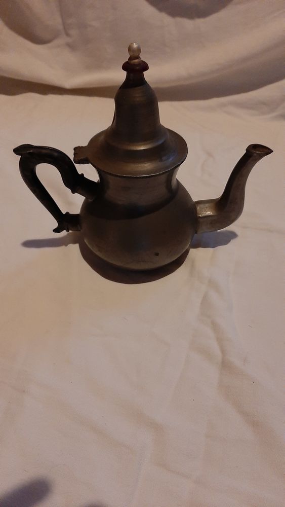 Carafe en �tain 10 Cournon-d'Auvergne (63)