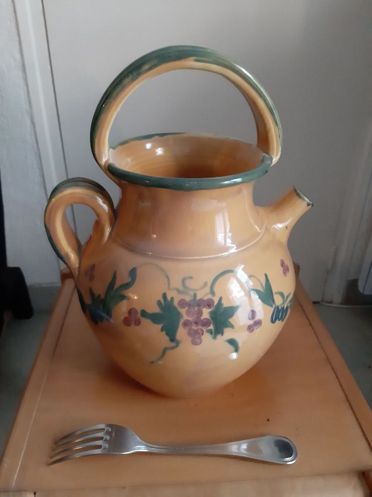 Carafe, pichet 24 Le Lavandou (83)