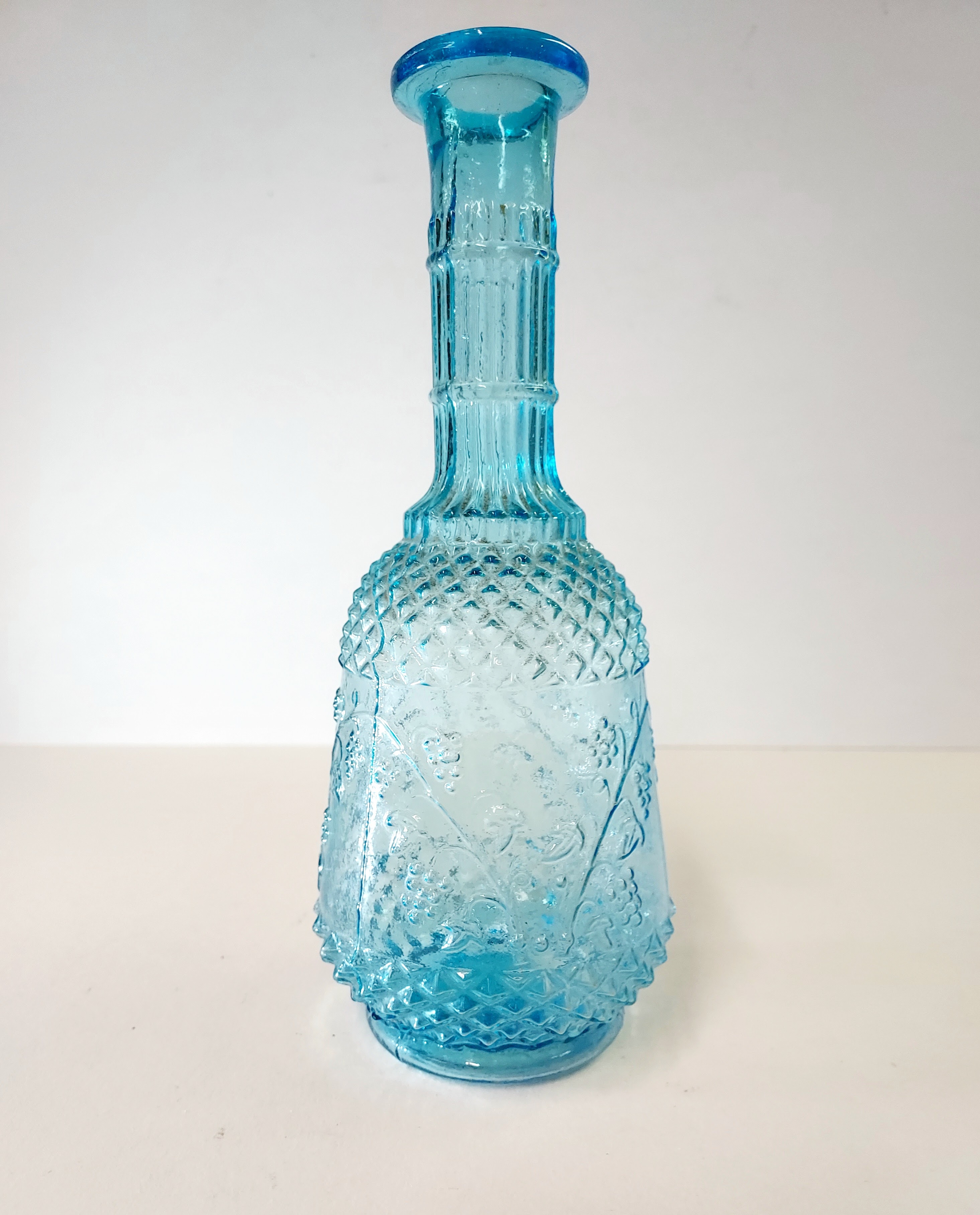 Carafe 0.5L verre cisel� bleut� 4 Montigny-aux-Amognes (58)