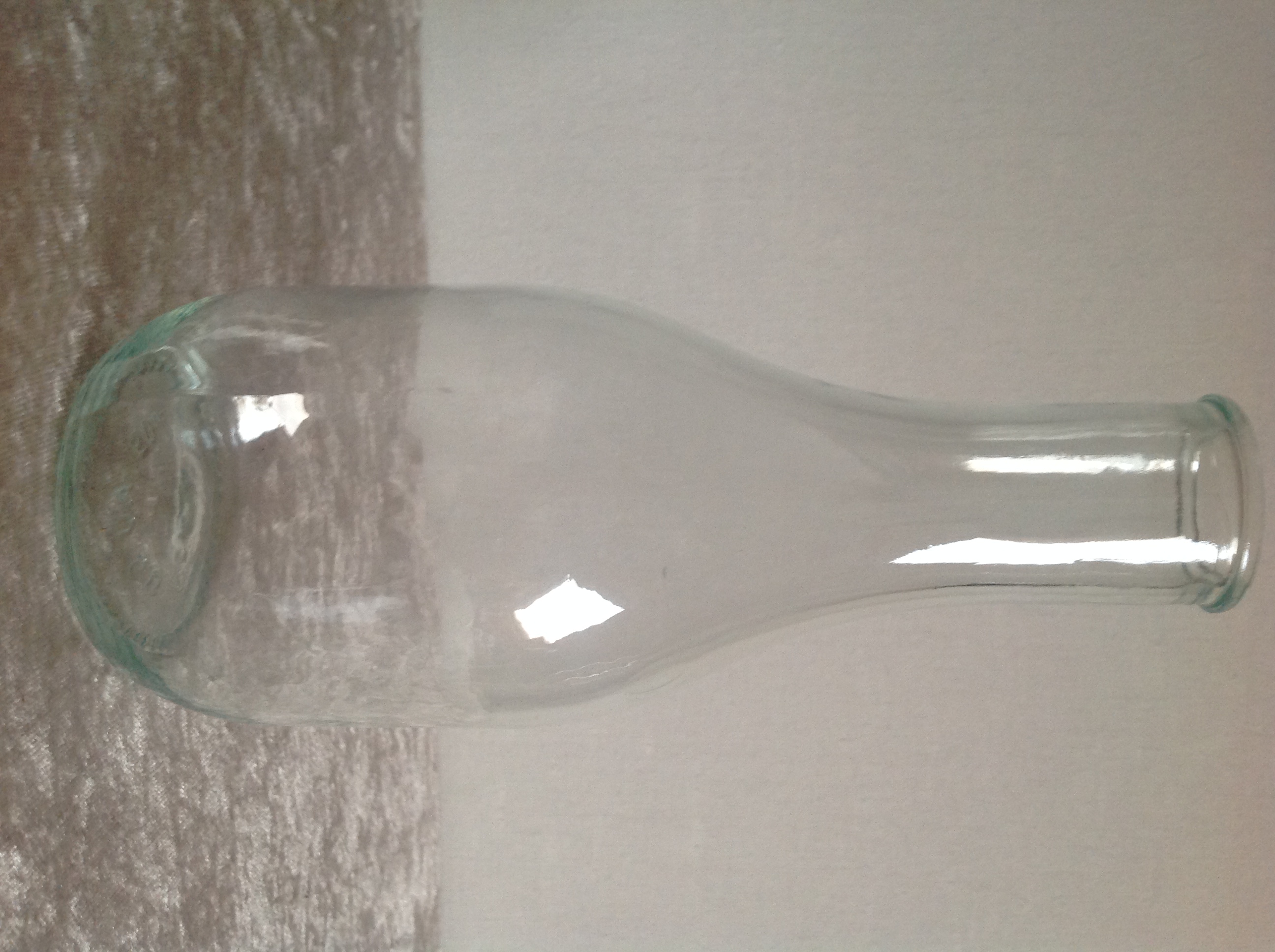 CARAFE EN VERRE MARTEL� DE 50cl Envoi Possible
2 Tr�gunc (29)