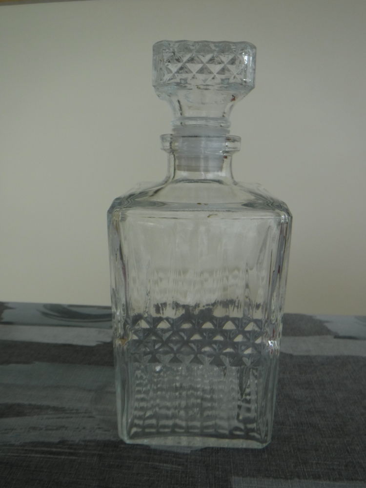 Carafe � whisky 20 Villeneuve-le-Roi (94)