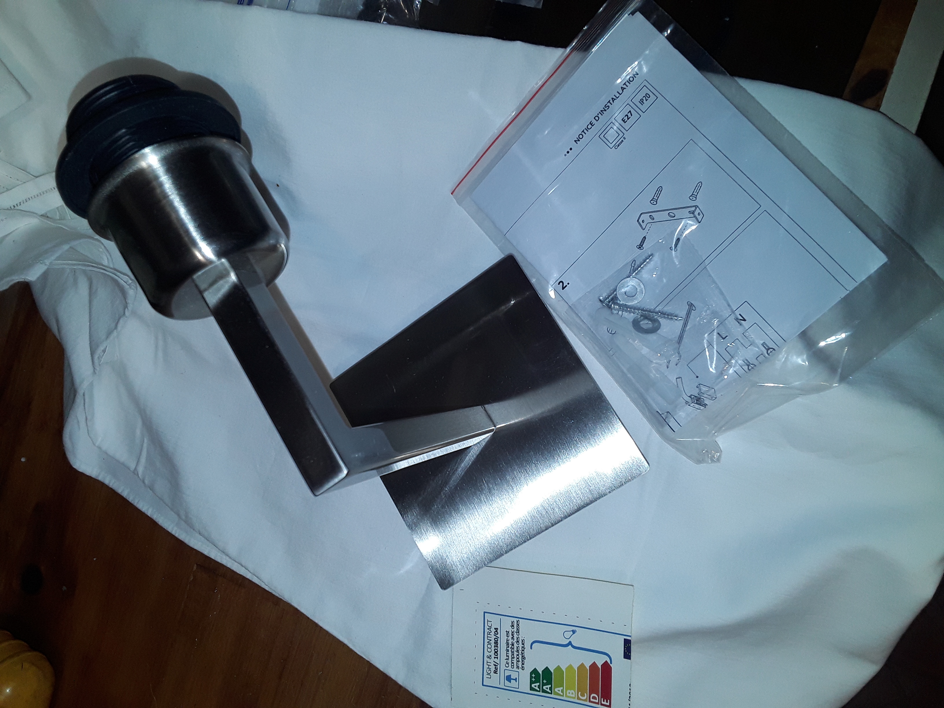 CARIOCA - APPLIQUE NICKEL SATINE CARREE 60W E27 20 Serres-Castet (64)