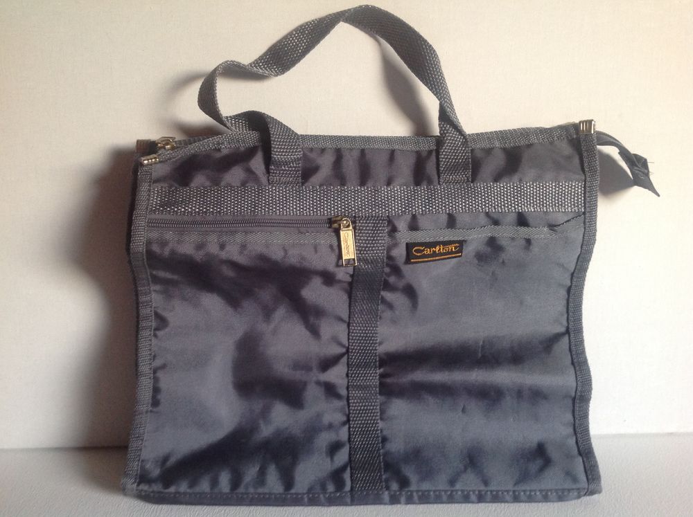 SAC CARLTON EN TOILE ROBUSTE Envoi Possible
9 Tr�gunc (29)