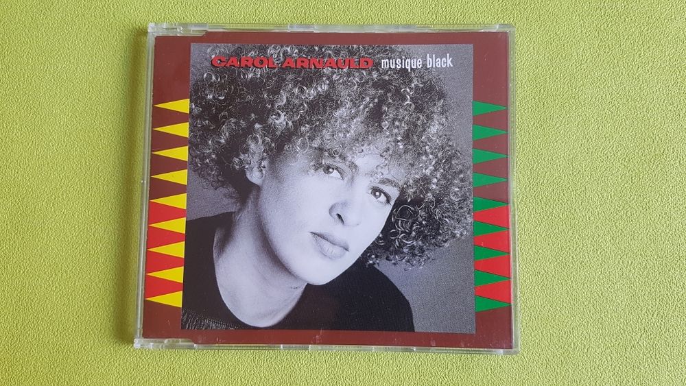 CAROL ARNAULD 0 Versailles (78)