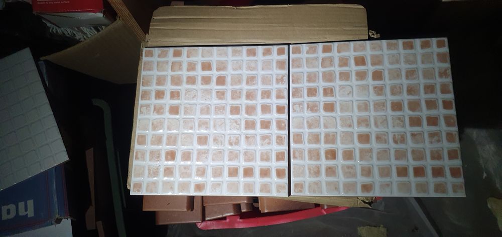 Carreau mural mosa�que 200�. Produit neuf encore emball�. 200 Blois (41)