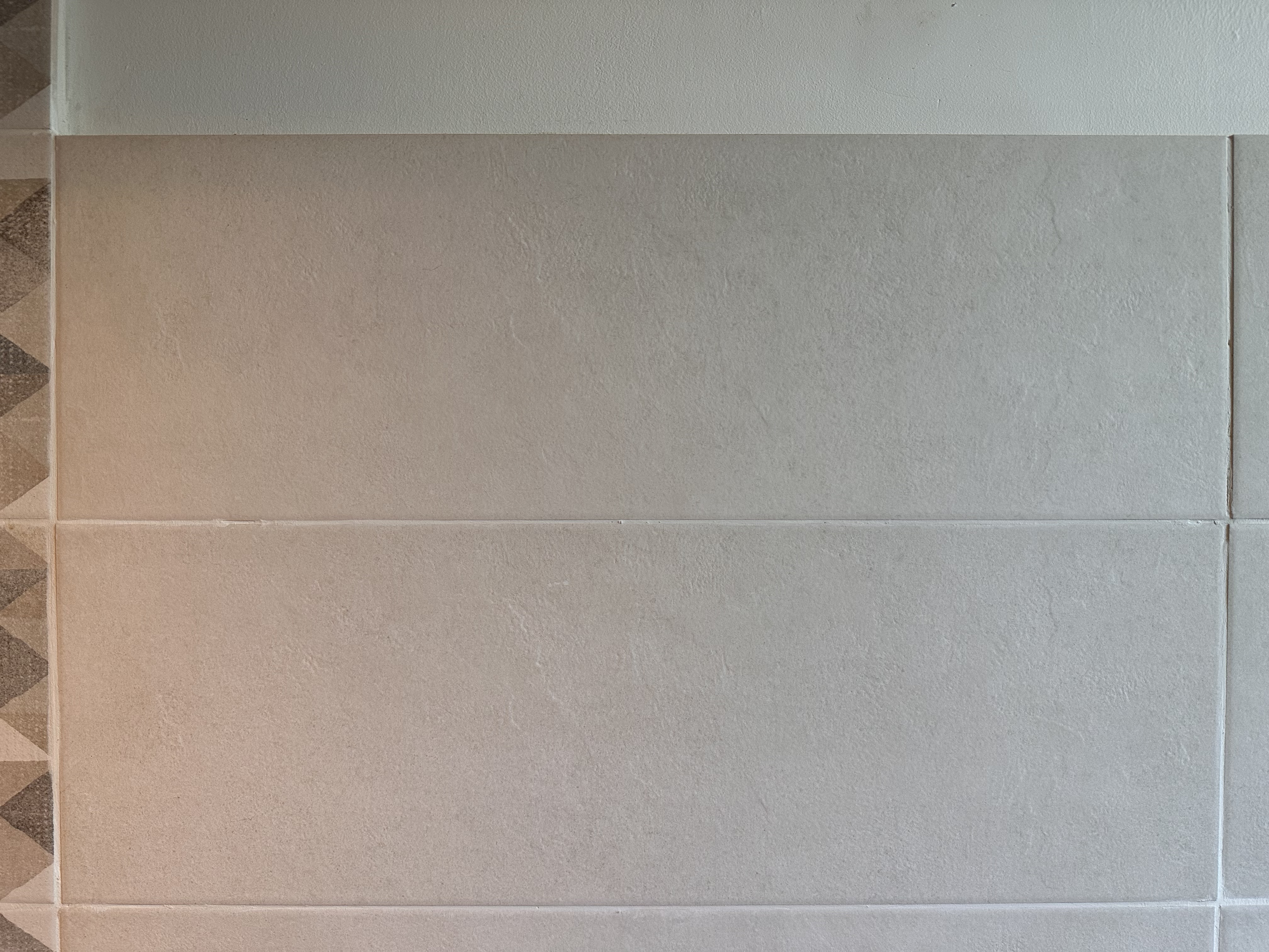 Carreaux gr�s 25x76 15 Bordeaux (33)