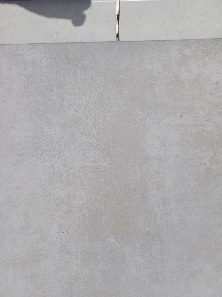 Carrelage 45x45cm gris effet 140 Perpignan (66)