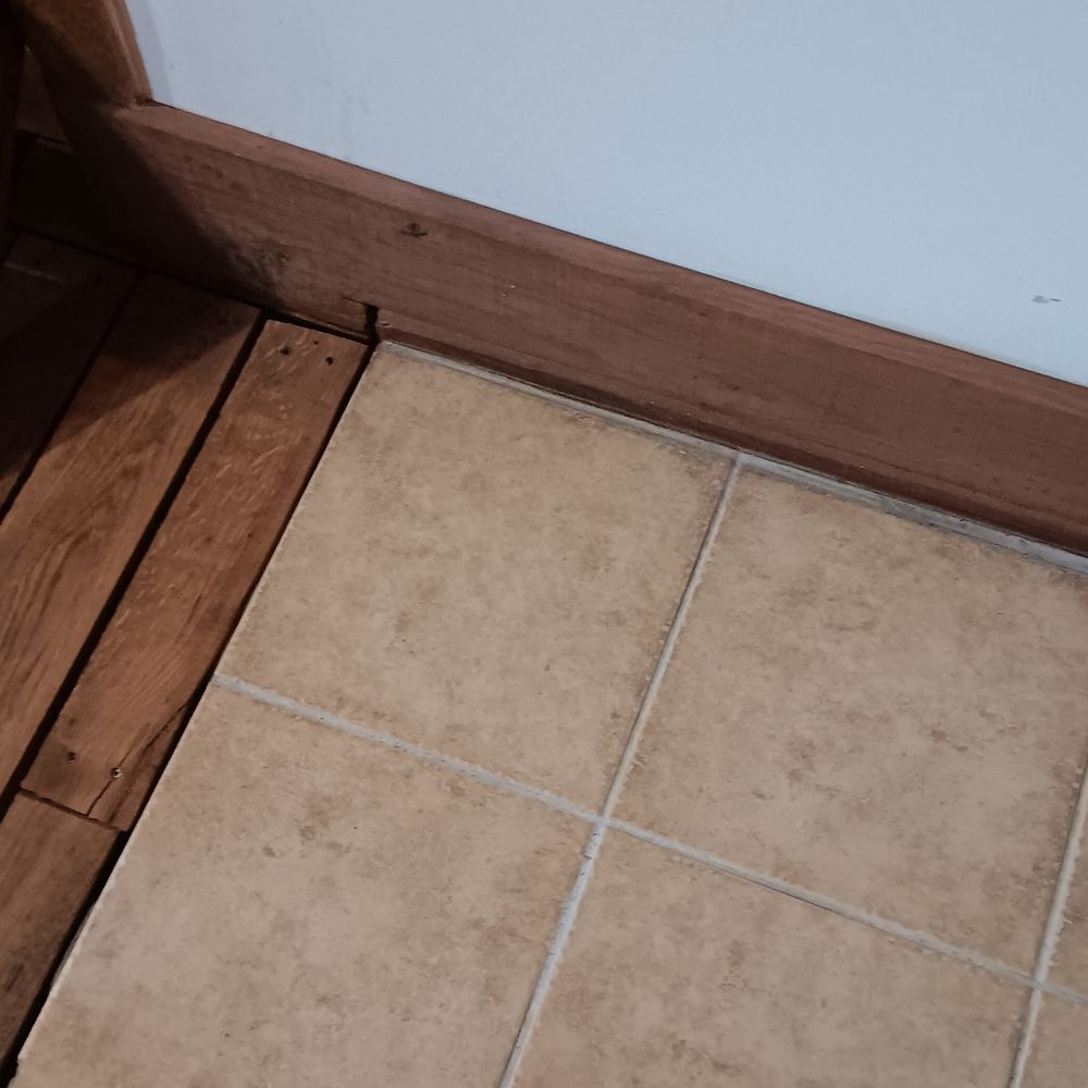 LOT DE CARRELAGE  Andalou Jaune  400 Alliancelles (51)