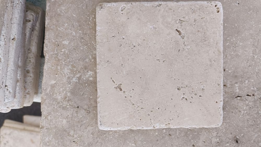 Carrelage  Travertino  pour salle de bains et WC 0 Cannes (06)