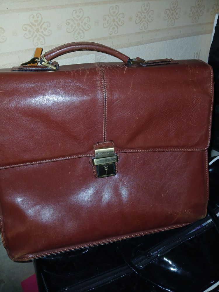 Cartable  ARTHUR & ASTON 50 �mi�ville (14)