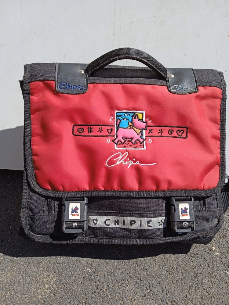 cartable rouge de marque chipie avec bretelles 6 Valognes (50)