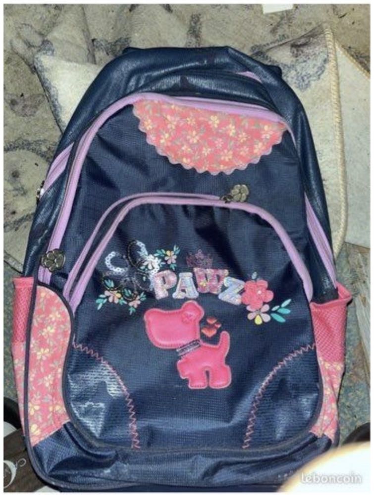 Cartable �  roulette 15 Mulhouse (68)