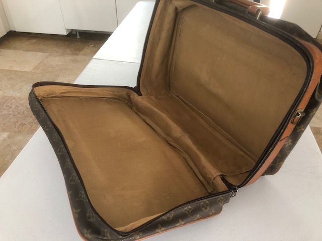 cartable valise L. V. 500 Vins-sur-Caramy (83)