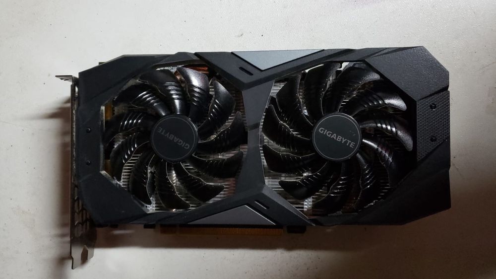 Carte graphique Gigabyte GV-N1660OC-6GD bonne qualit� 160 Chelles (77)