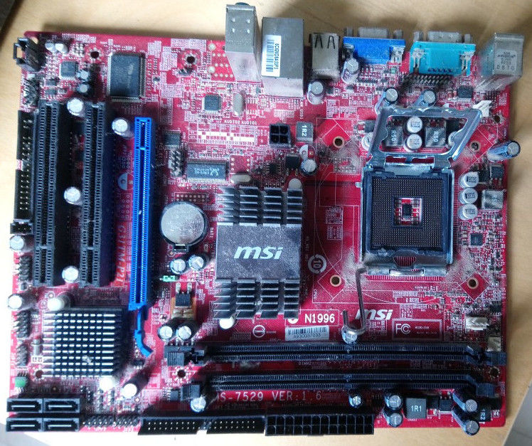 Carte mere MSI MS-7529 ver. 1.6 socket 775 50 Cr�teil (94)