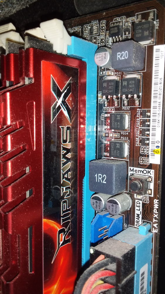 Carte M�re + Processeur + RAM 100 Carcassonne (11)