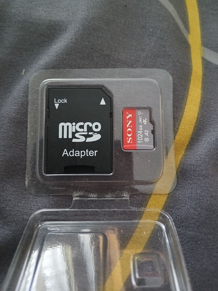 Carte micro sd 1to Neuve 15 La Rochelle (17)