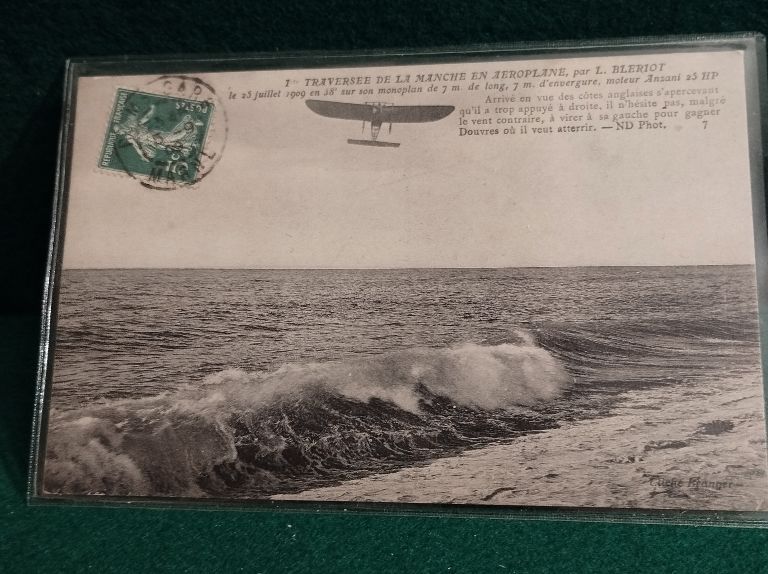 Carte postale ancienne, exploit de BLERIOT. 20 Les Herbiers (85)