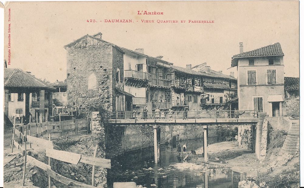 Carte Postale DAUMAZAN. Vieux Quartier et Passerelle 6 Daumazan-sur-Arize (09)