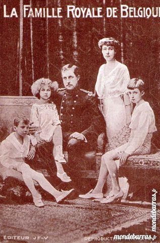 carte postale famille royale belgique 3 Aubenas (07)