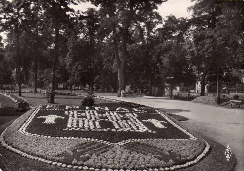 CPA - Carte postale -France - 
VOSGES
- EPINAL. 1 Caumont (09)