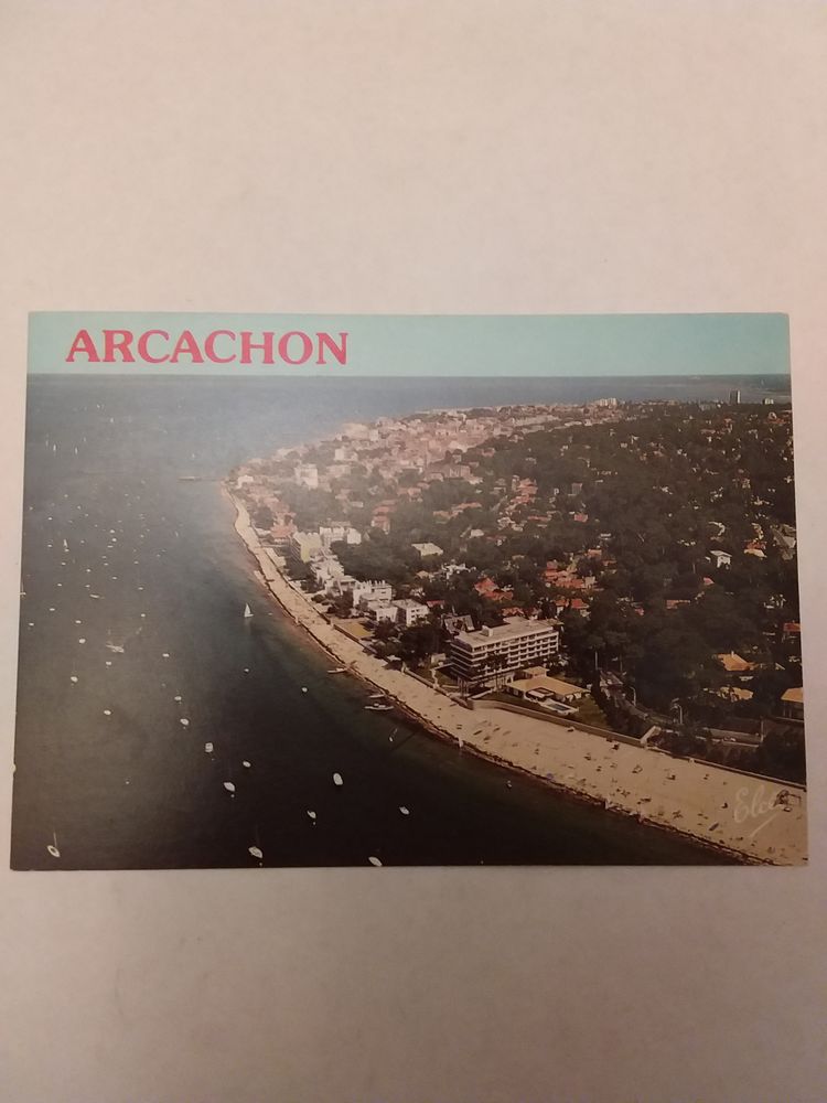 Carte postales moderne Departement 33 3 Lisieux (14)