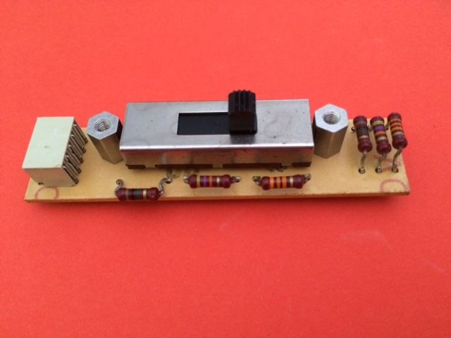 Carte Revox B 750 MKII - Circuit imp�dance phono 10 Nice (06)