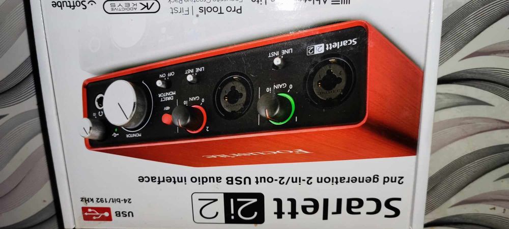 Carte son Scarlett 2icomme neuve 50 Garennes-sur-Eure (27)