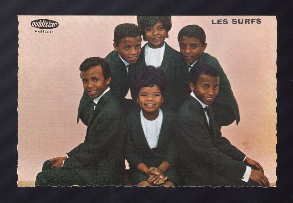 Carte Les SURFS - Publistar Marseille - petit format 4 Argenteuil (95)