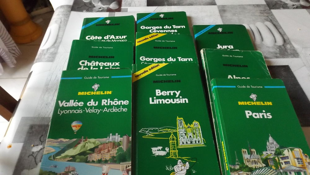 CARTE DE TOURISME MICHELIN 1 Combs-la-Ville (77)