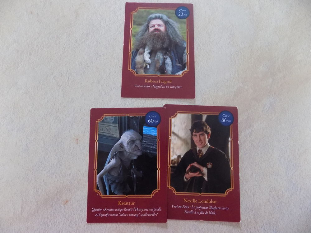 Cartes Harry Potter A DONNER CONTRE ENVELOPPE TIMBREE 0 La Motte-d'Aveillans (38)